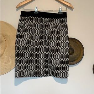 Black and white pencil skirt